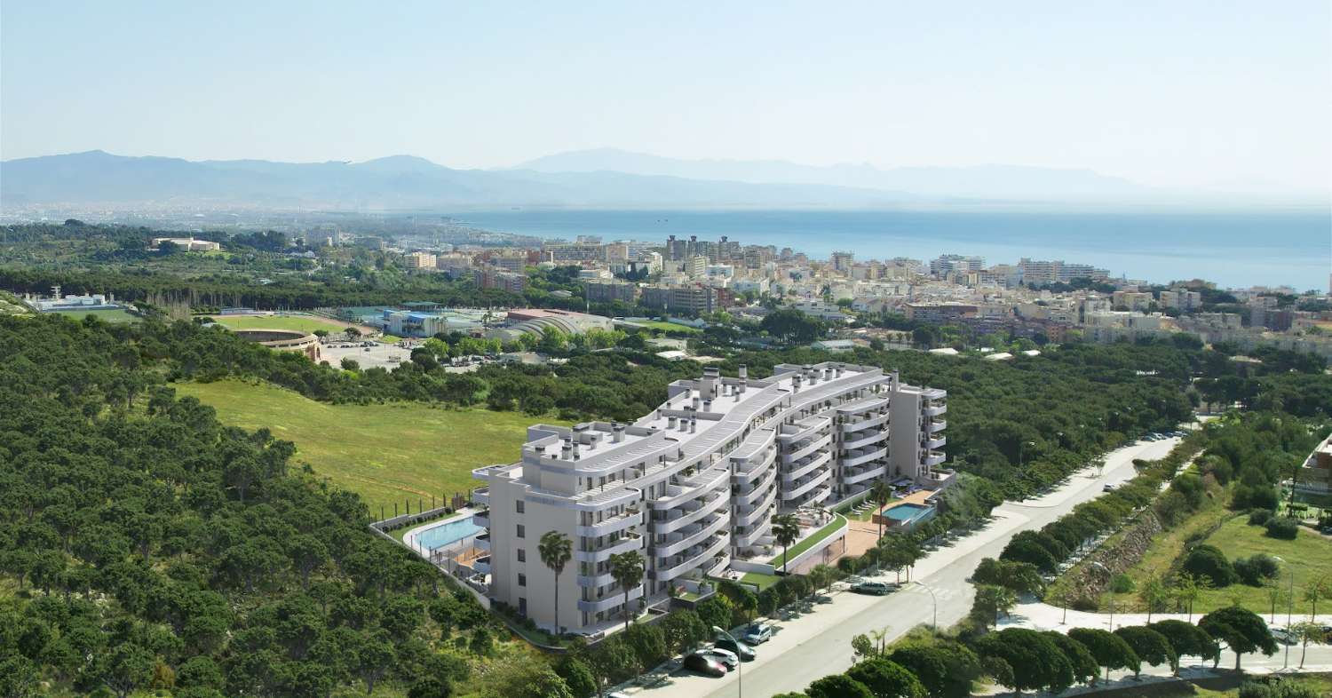 Residentiële ontwikkeling met ongeëvenaard uitzicht op de kust van Torremolinos, Malaga