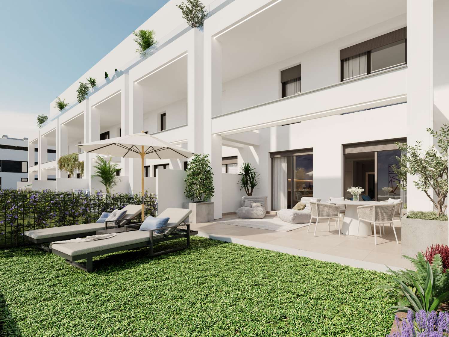 It is an exclusive development located in Cancelada, one of the best areas of Estepona's New Golden Mile.