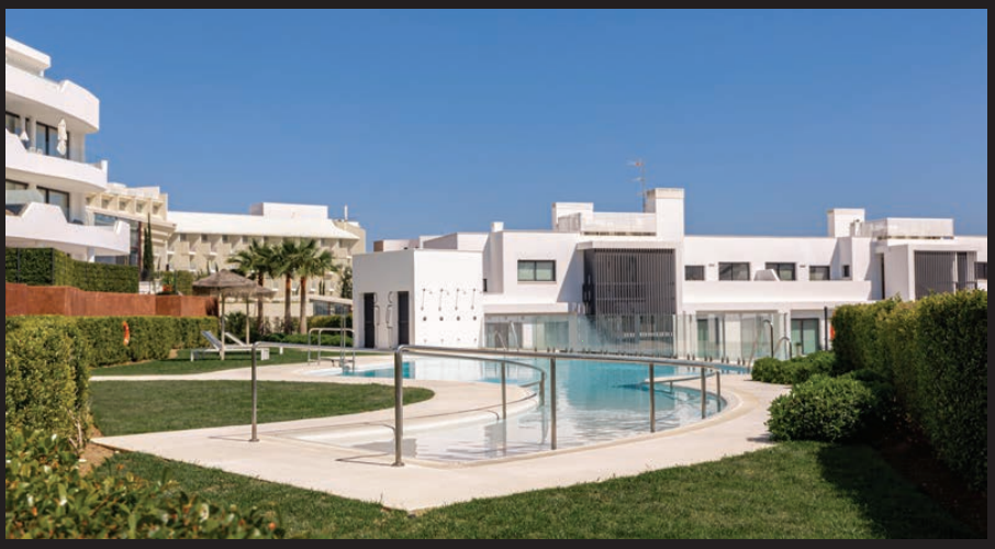 Dit luxe gelijkvloers appartement met tuin, Fuengirola