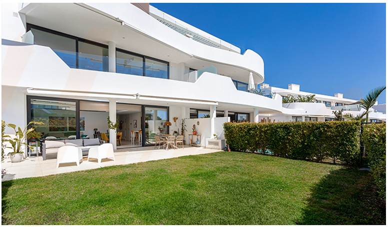 Dit luxe gelijkvloers appartement met tuin, Fuengirola