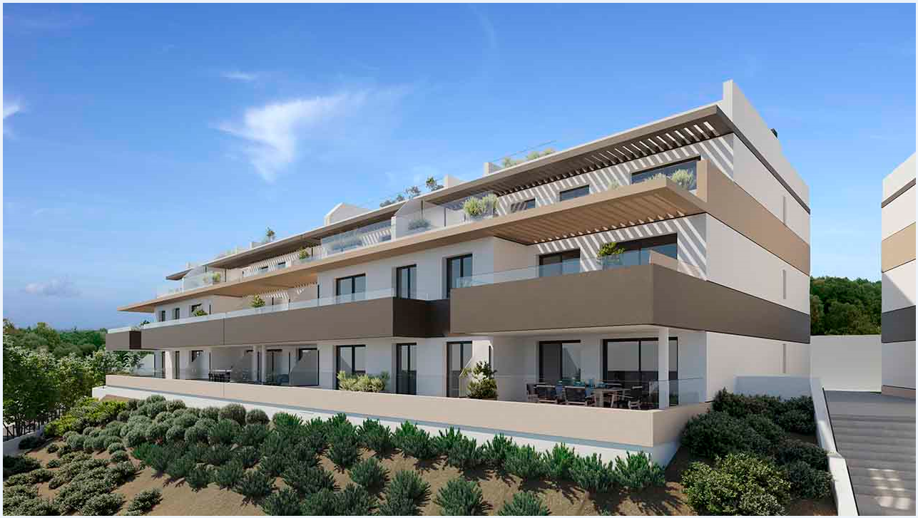 Residential located just a few minutes from the beach, the urban heart and the marina of Estepona