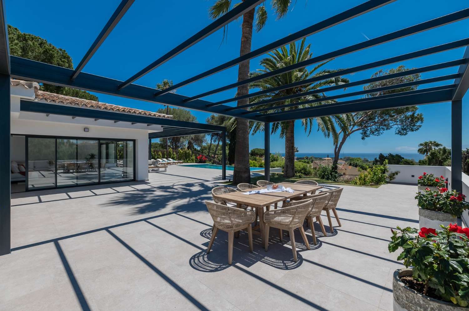 Spektakulär modern enplansvilla med panoramautsikt över havet, Elviria, Marbella