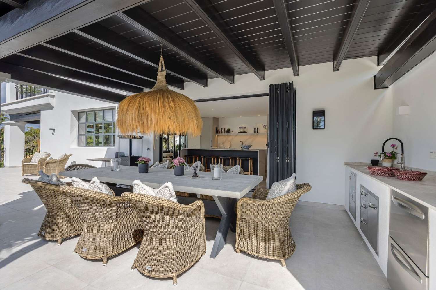 Villa-Villa zu verkaufen in Elviria, Marbella