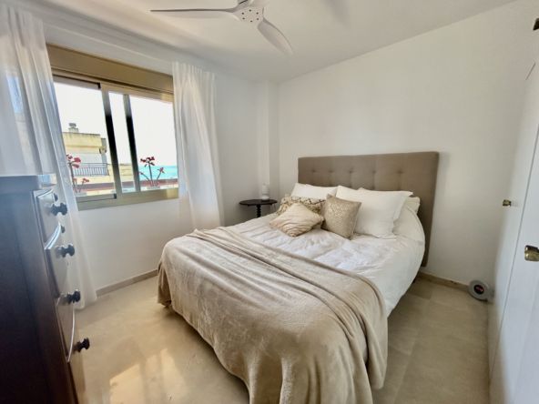 Charming apartment with exceptional location next to the beach, the promenade and the Marbella Marina