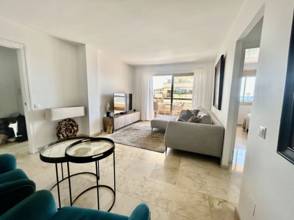 Appartement de charme avec un emplacement exceptionnel à côté de la plage, de la promenade et du port de plaisance de Marbella