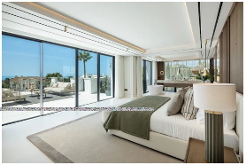 Luxe moderne villa met prestigieuze locatie in Sierra Blanca