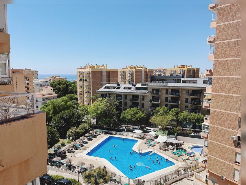 Appartement met toeristenvergunning te koop in Benalmádena