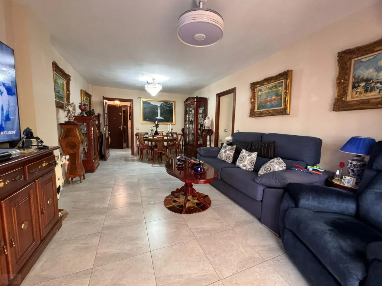 Spacious and bright apartment in the centre of Fuengirola